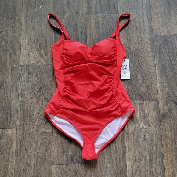 Ekouaer Other - NWT Ekouaer Swim Suit Red One Piece Size XL